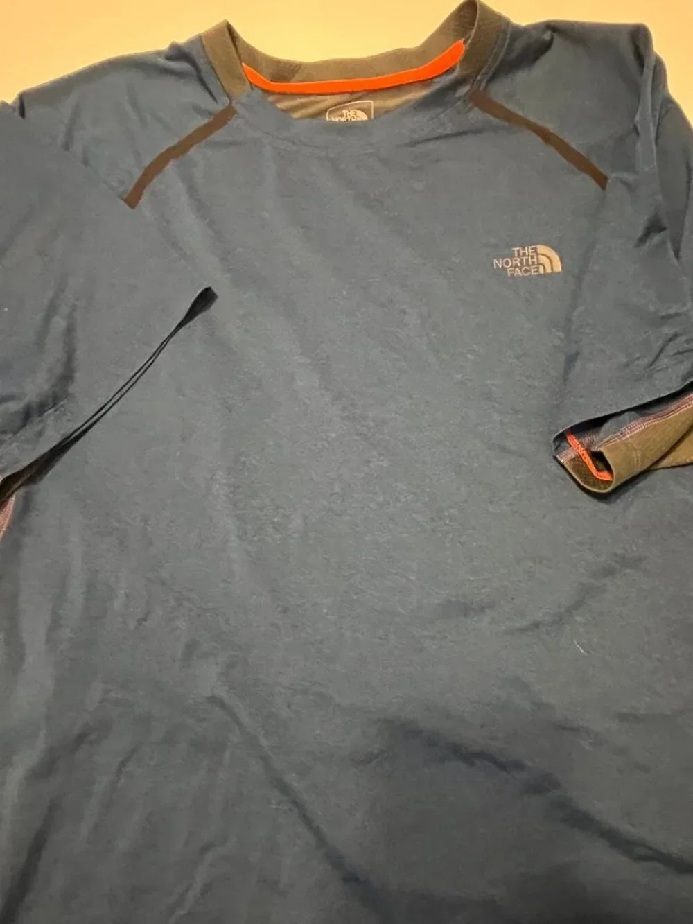 The North Face Men's Short-Sleeve Athletic Performance T-Shirt – Navy Blue XL